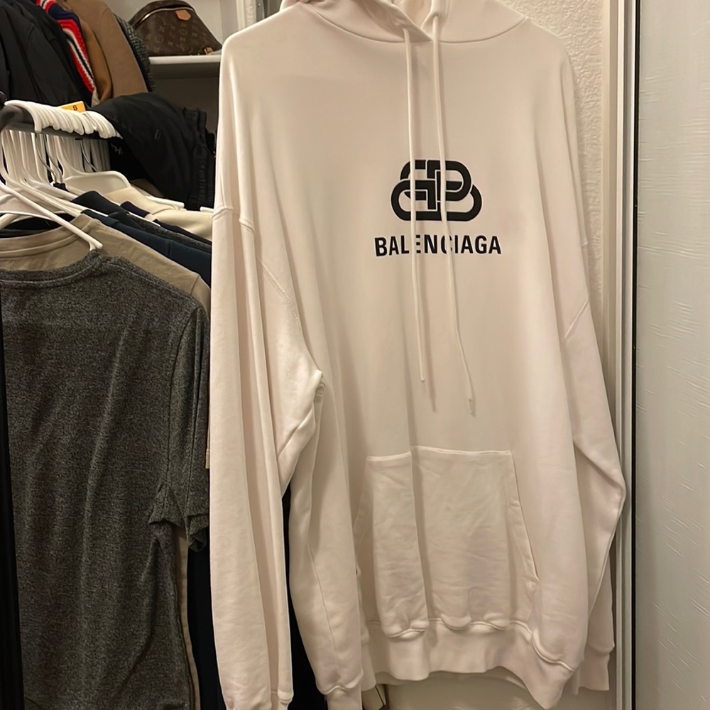 Women’s Balenciaga oversized hooded sweater S
